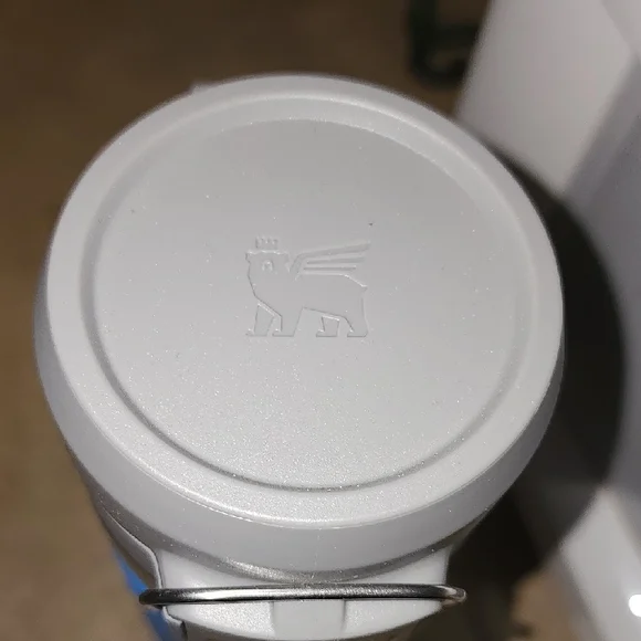 Stanley Blue and Gray Insulated Travel Bottle - Picture 3 of 4
